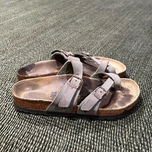 Birkenstock Mayari Size 35 Women’s